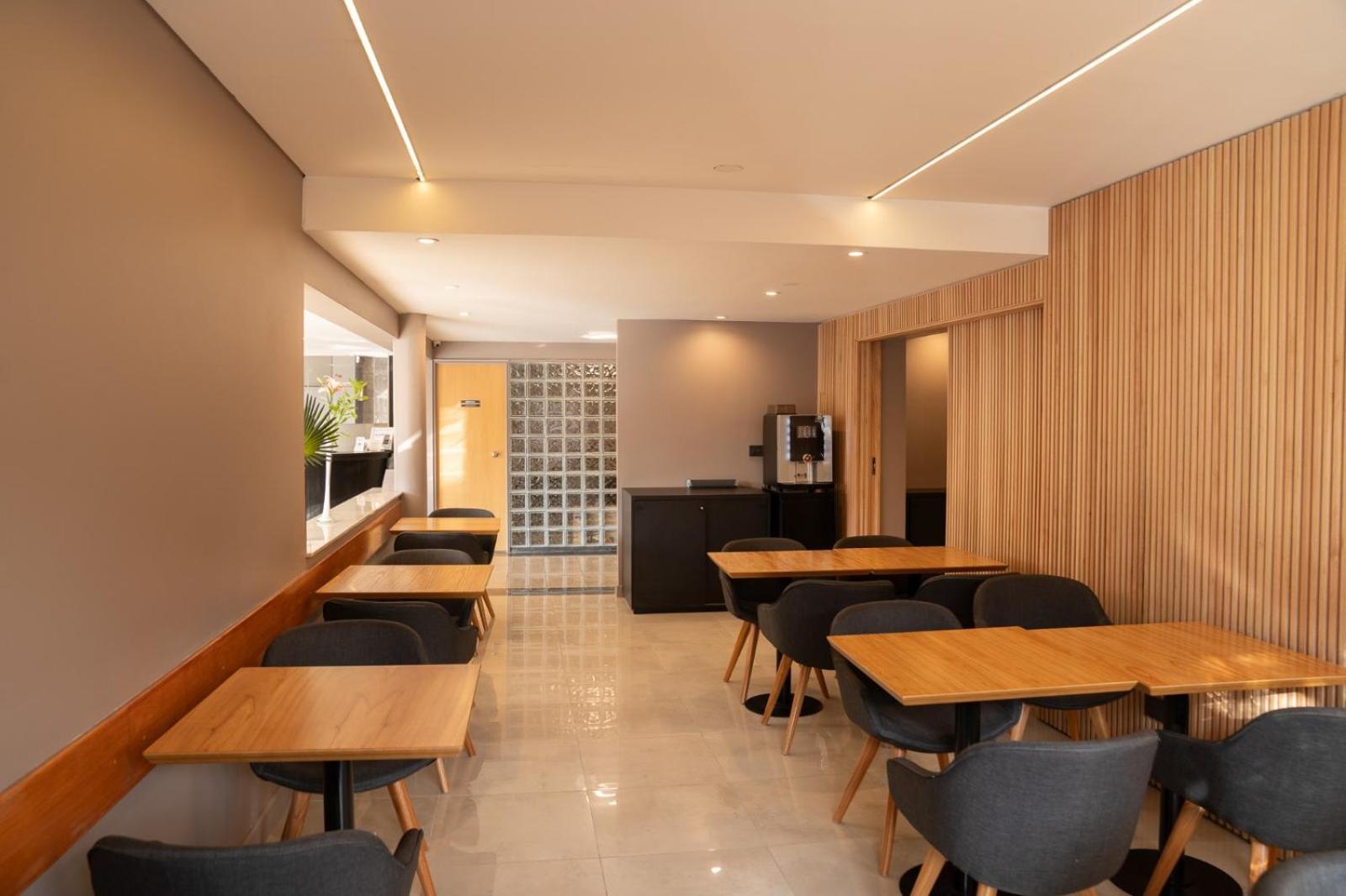 Urbana Suites Mendoza Exteriér fotografie
